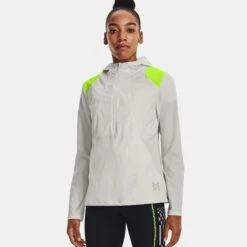Under Armour Run Anywhere Anojacket