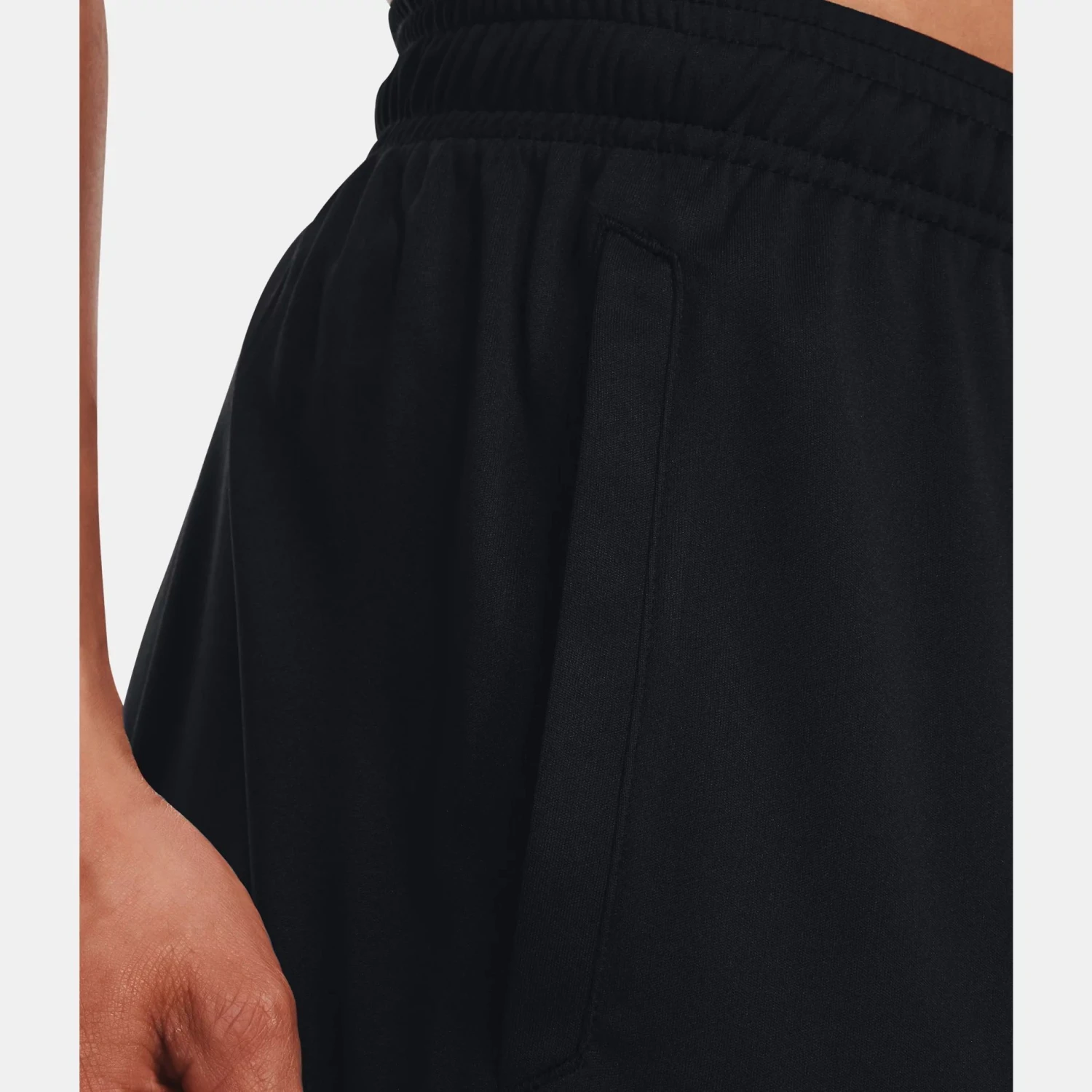 Under Armour UA Tech Graphic Logo Shorts 5 Under Armour UA Tech Graphic Logo Shorts - Image 5