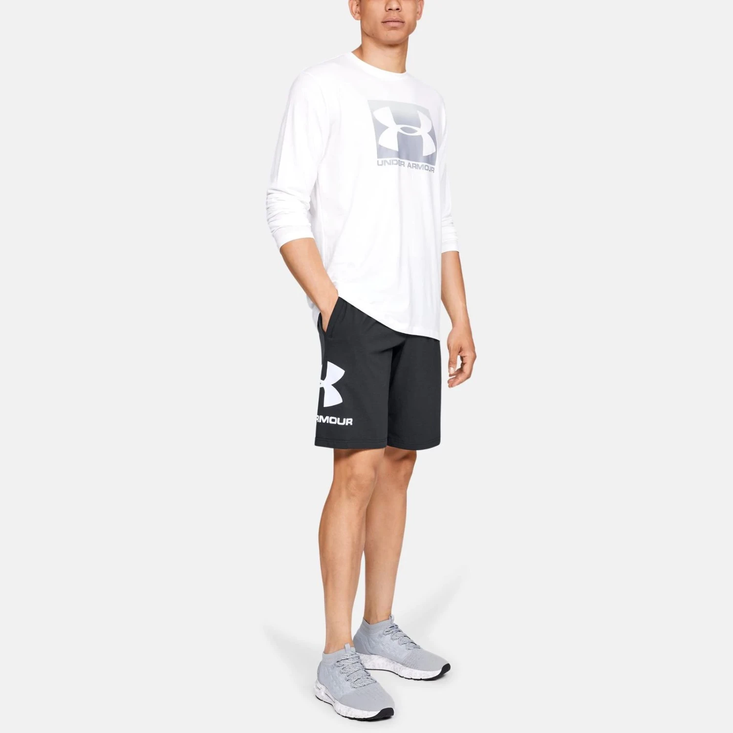 Under Armour Sportstyle Cotton Graphic 9300 2 Under Armour Sportstyle Cotton Graphic 9300 - Image 2