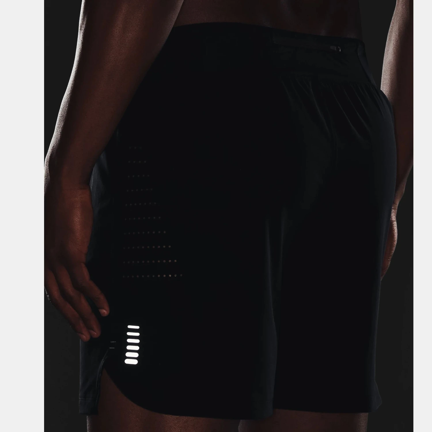 Under Armour UA Speedpocket 7 Shorts 6 Under Armour UA Speedpocket 7 Shorts - Image 6